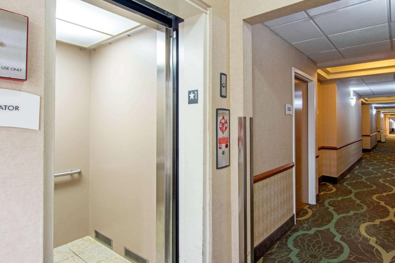 Quality Inn & Suites Decatur - Atlanta East Литония Экстерьер фото