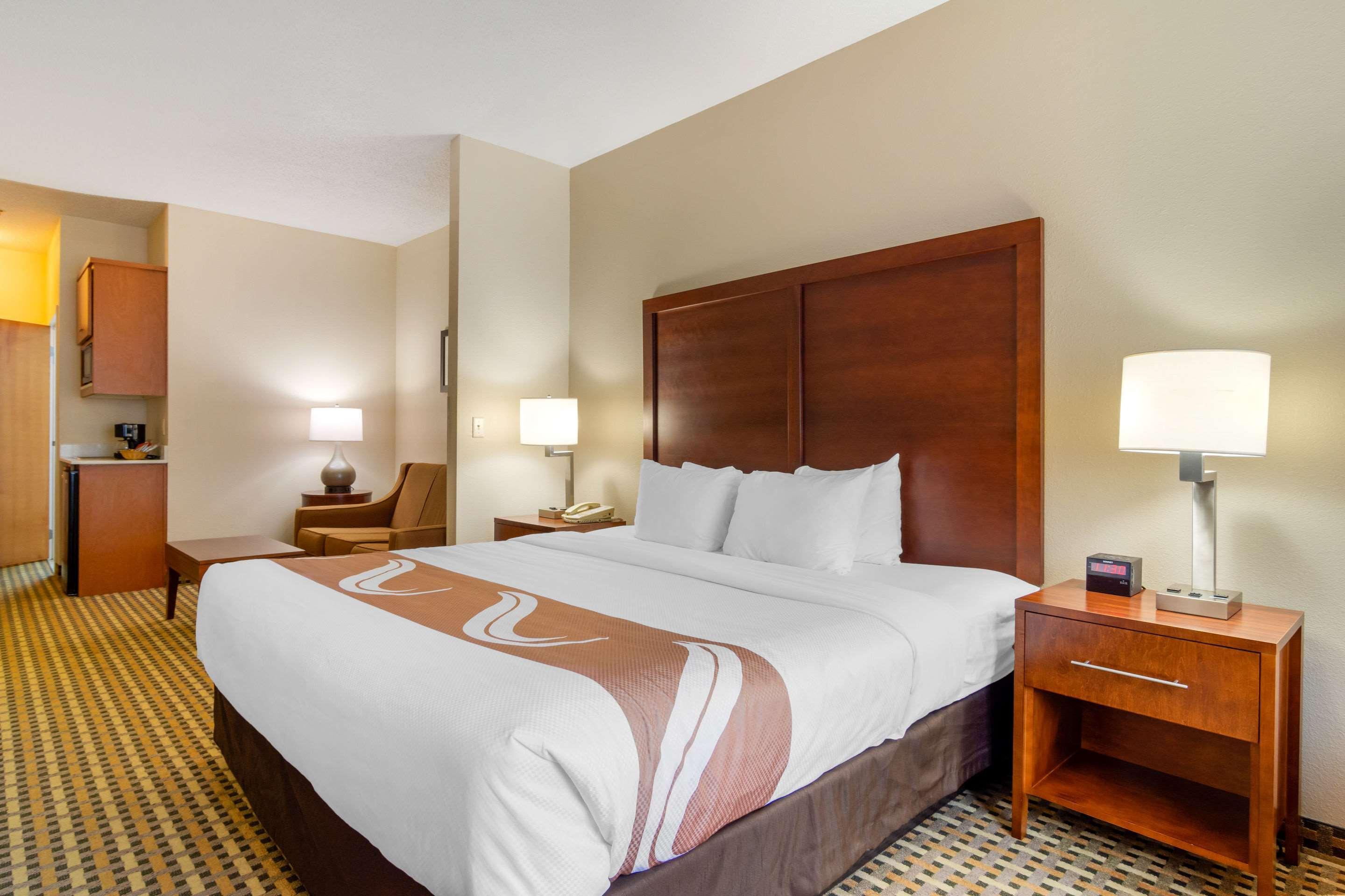 Quality Inn & Suites Decatur - Atlanta East Литония Экстерьер фото