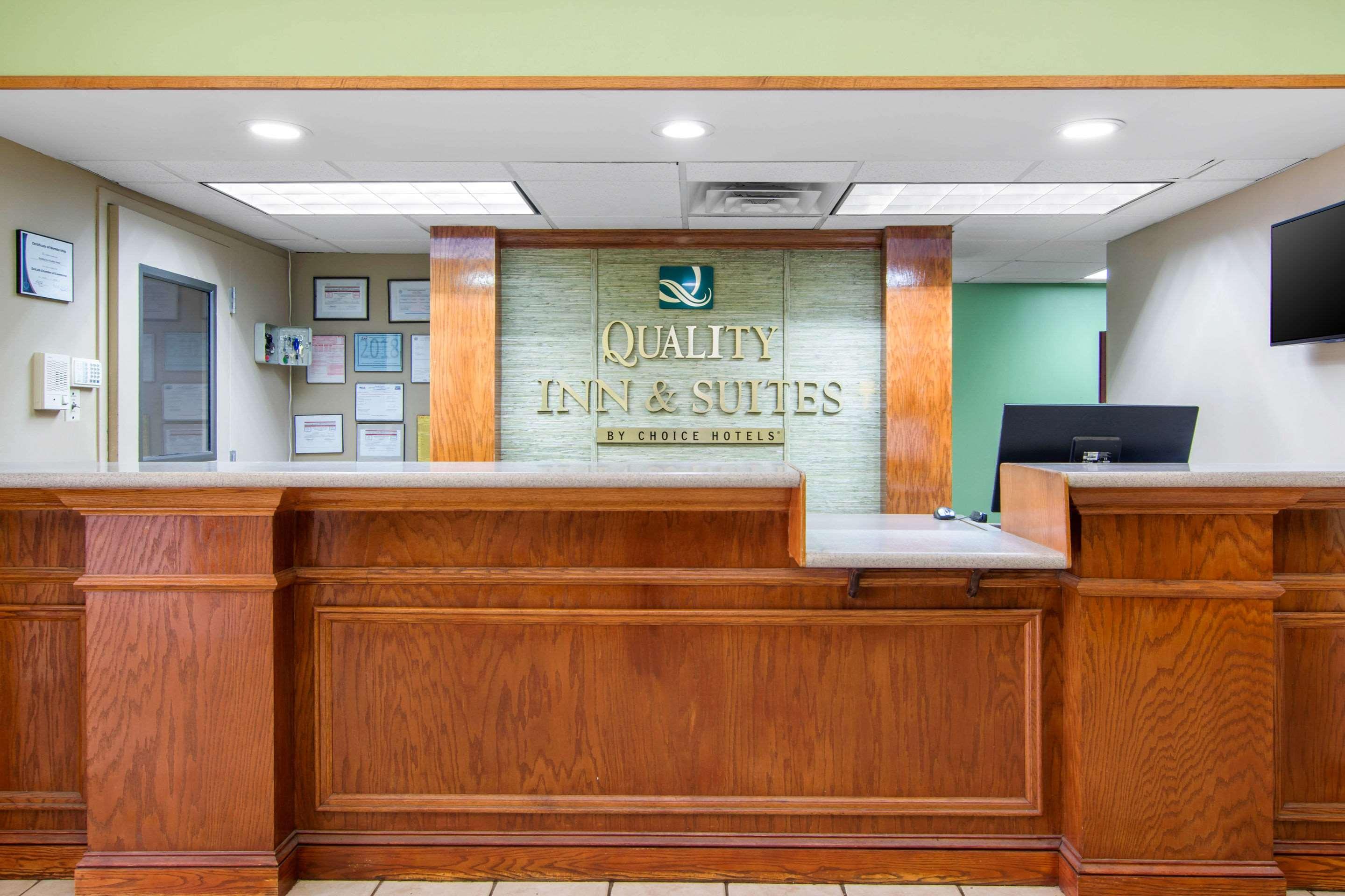 Quality Inn & Suites Decatur - Atlanta East Литония Экстерьер фото