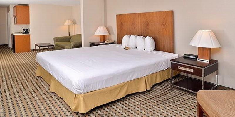 Quality Inn & Suites Decatur - Atlanta East Литония Экстерьер фото