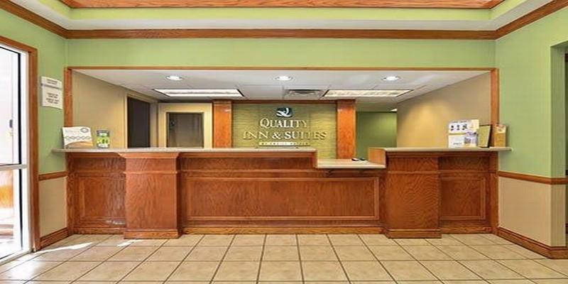 Quality Inn & Suites Decatur - Atlanta East Литония Экстерьер фото