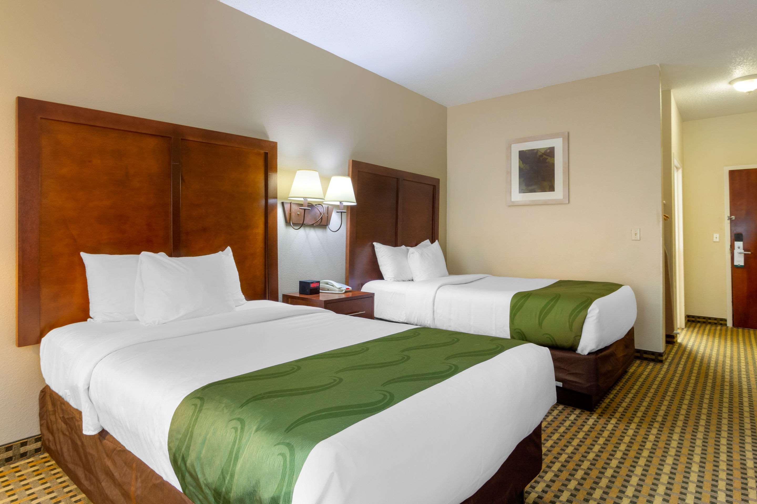 Quality Inn & Suites Decatur - Atlanta East Литония Экстерьер фото